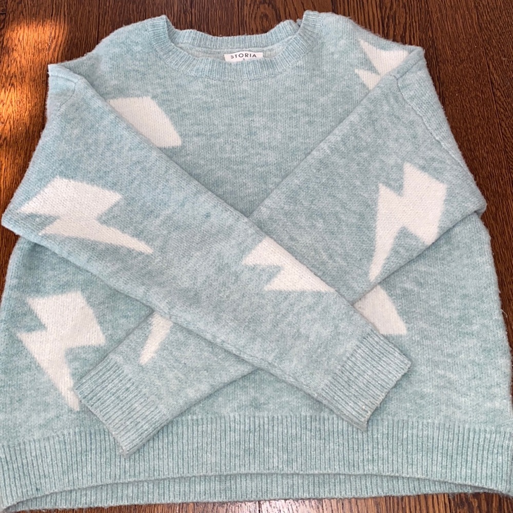 STORIA Lighting bolt patterned knit sweater